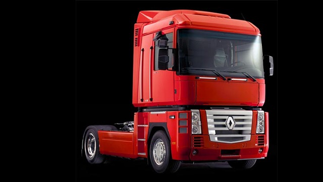 Renault Magnum